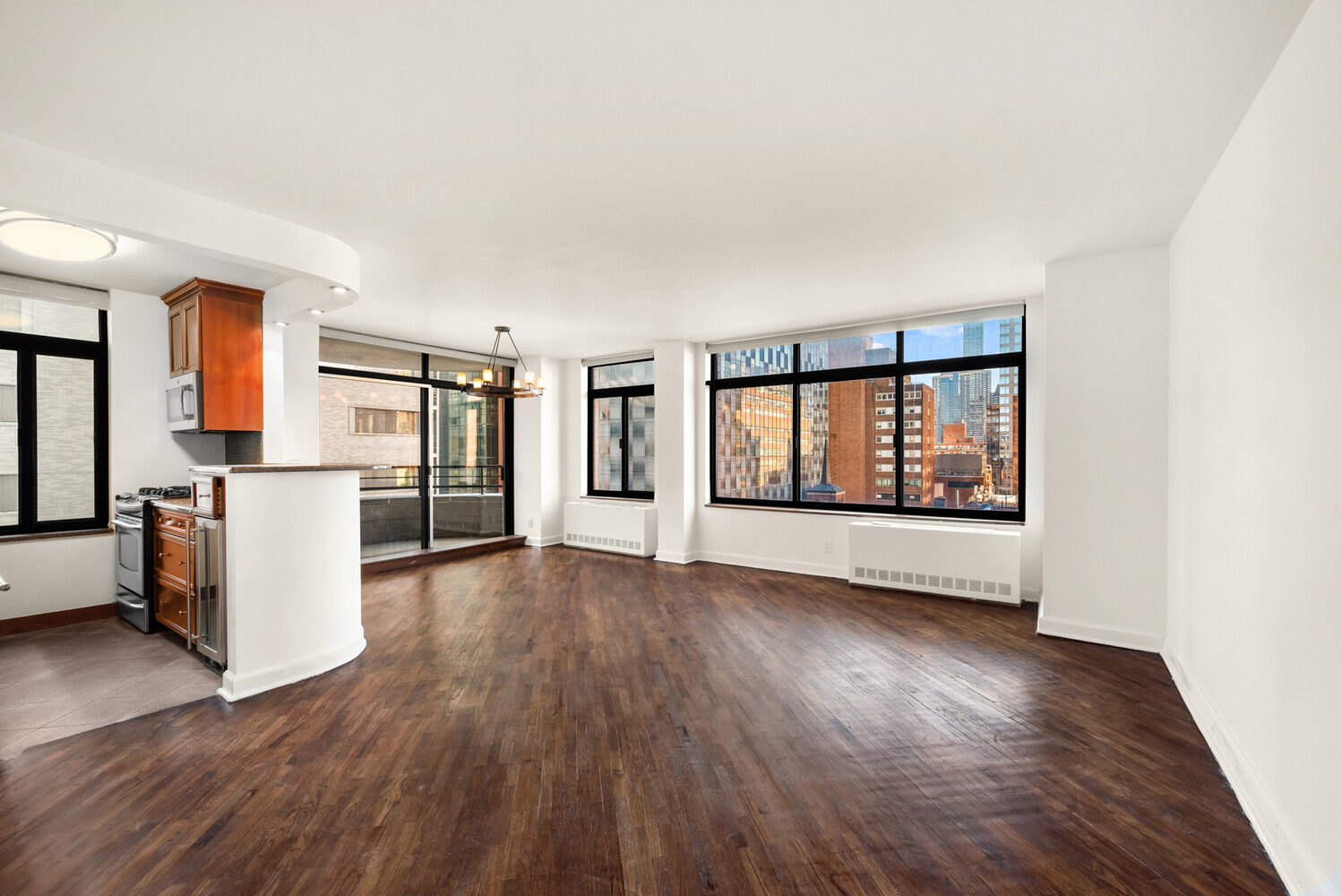 400 E 70TH Street 1001