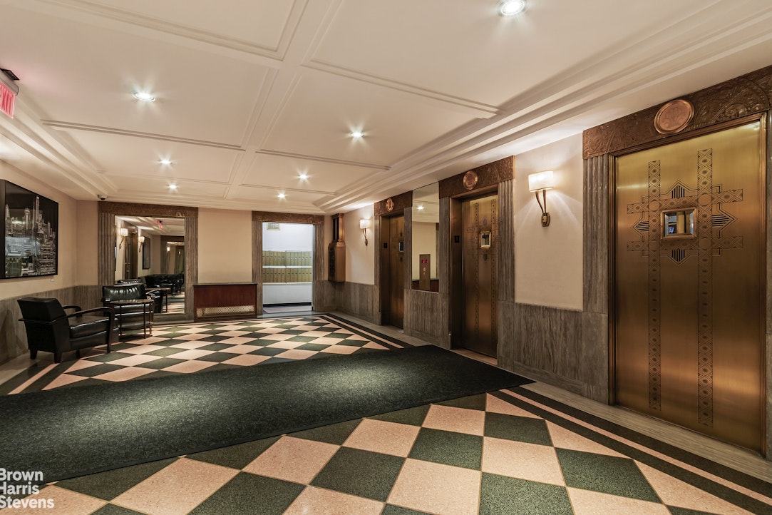433 W 34TH Street 5M