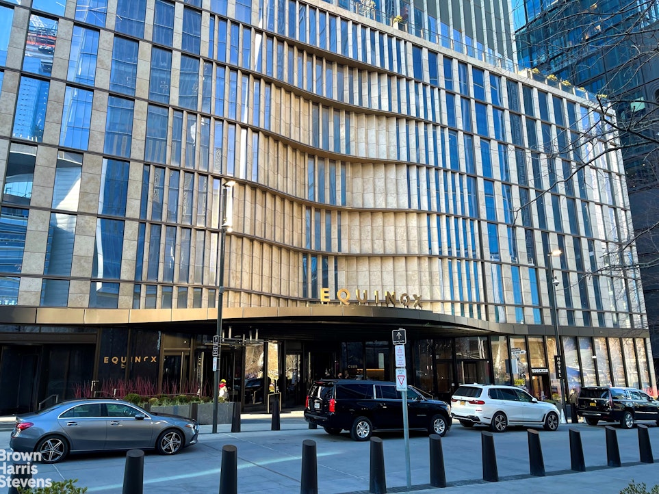 433 W 34TH Street 5M
