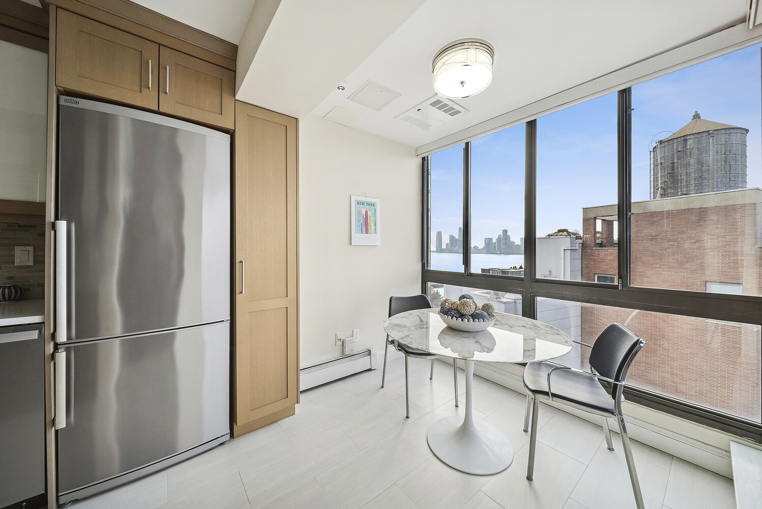 366 W 11TH Street PH12F