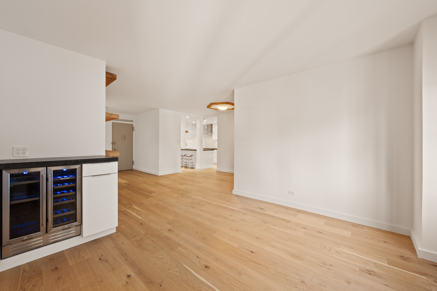 400 E 56TH Street 22F