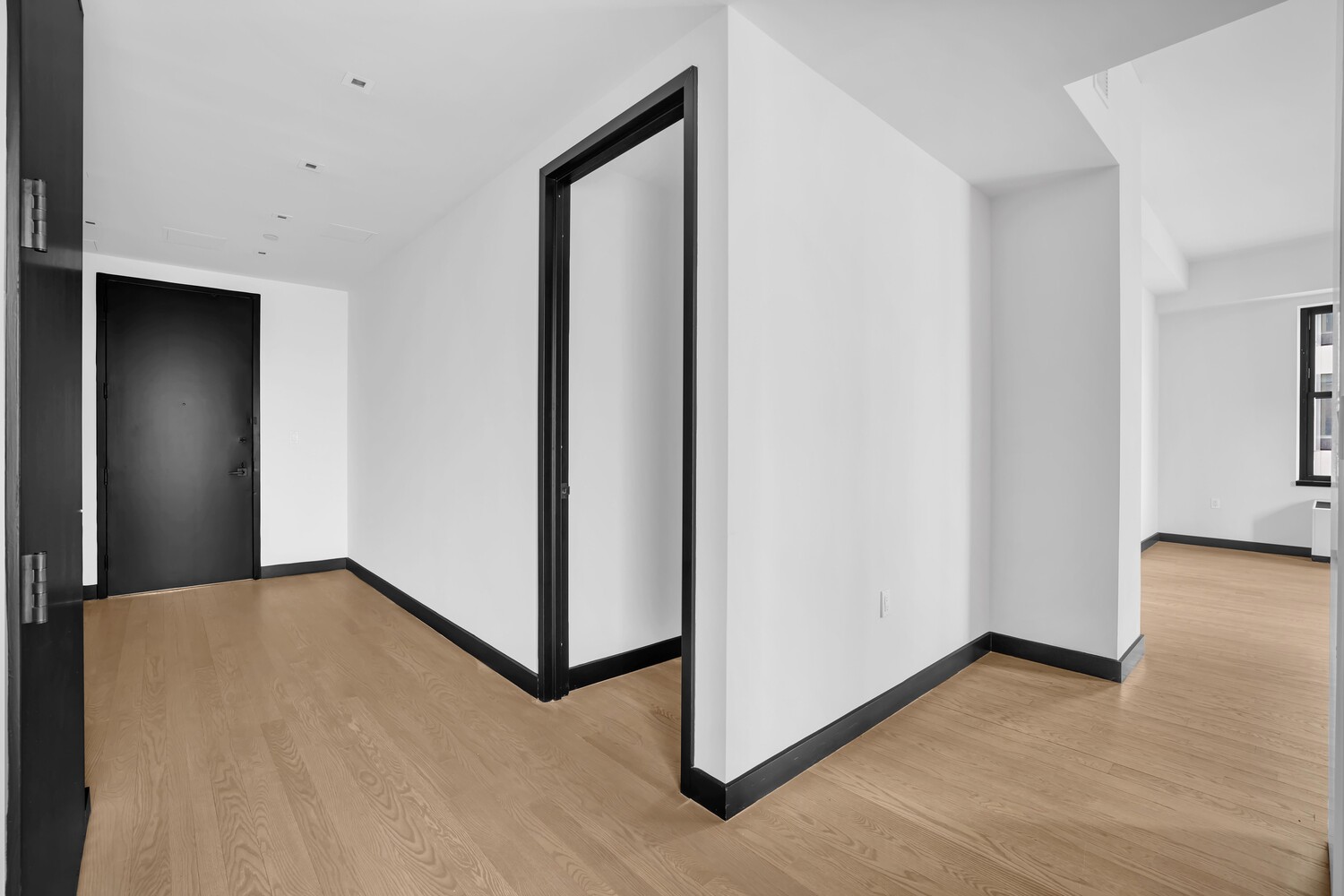 20 PINE Street 2907