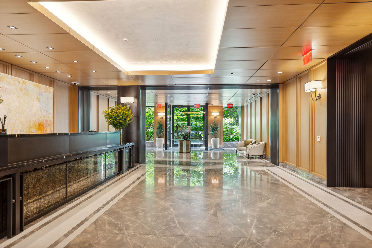 210 WARREN Street 5C