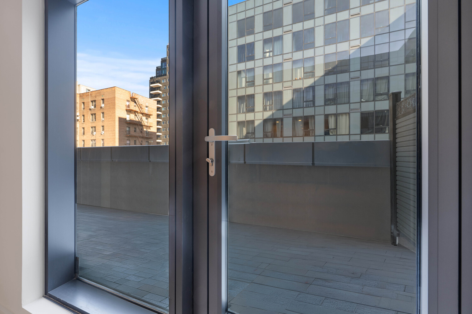 144-49 NORTHERN Boulevard 203