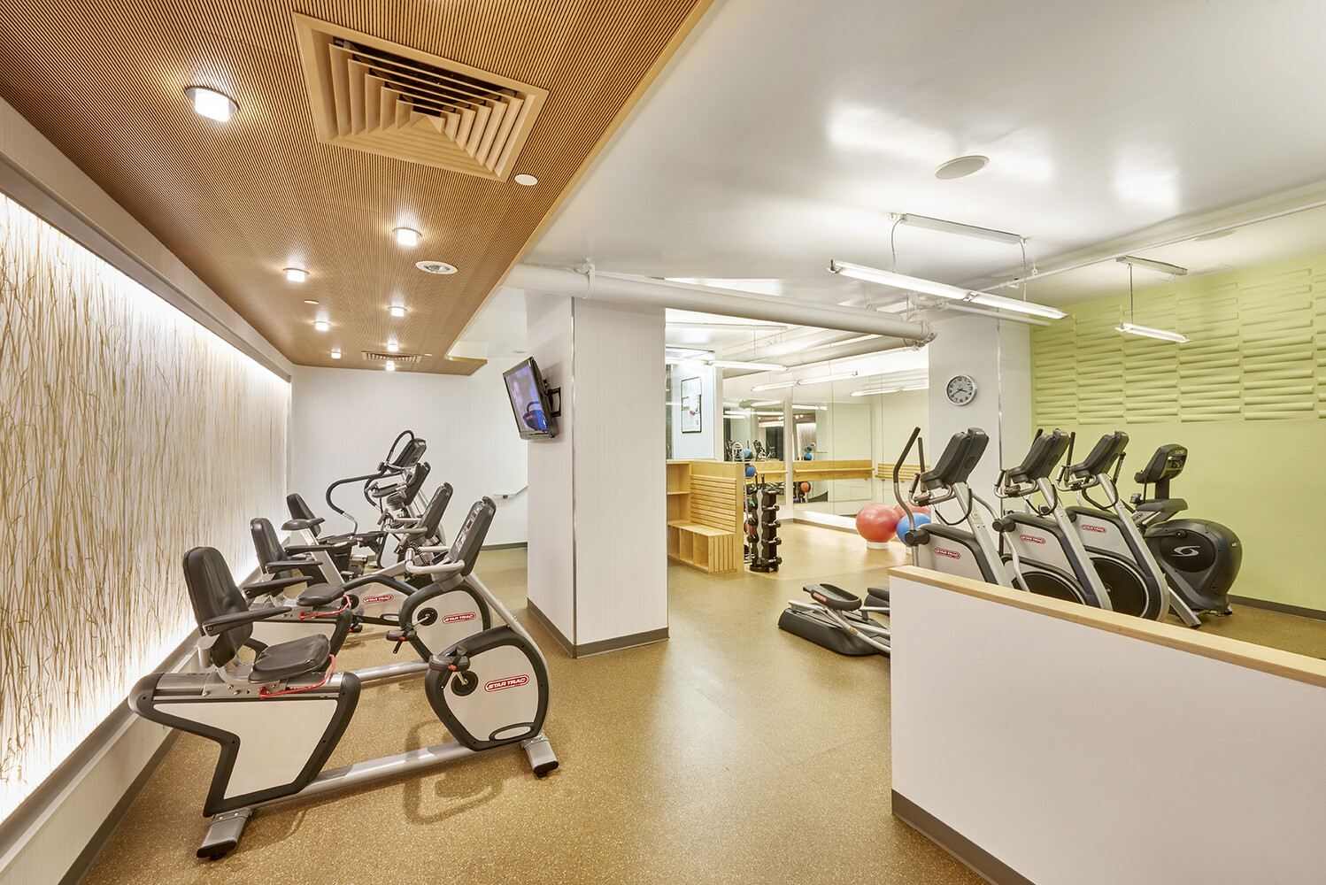 301 E 79TH Street 15N