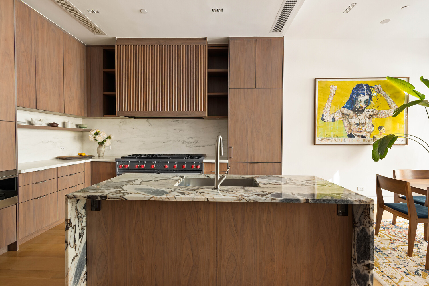 163 W 76TH Street