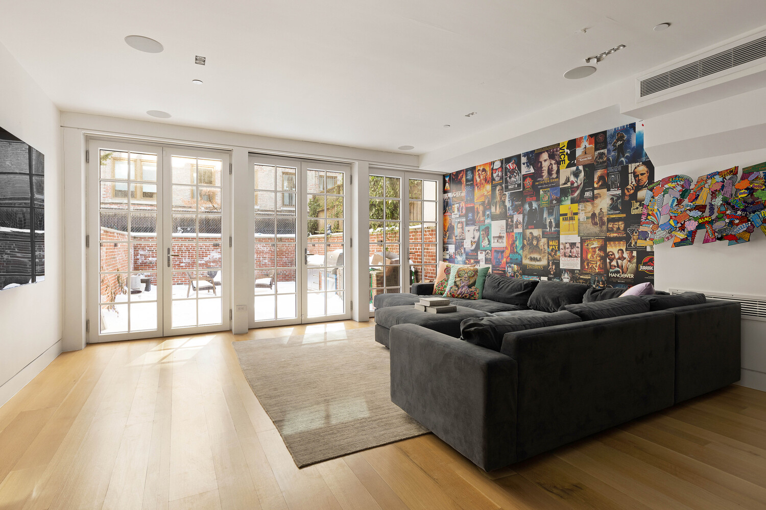 163 W 76TH Street