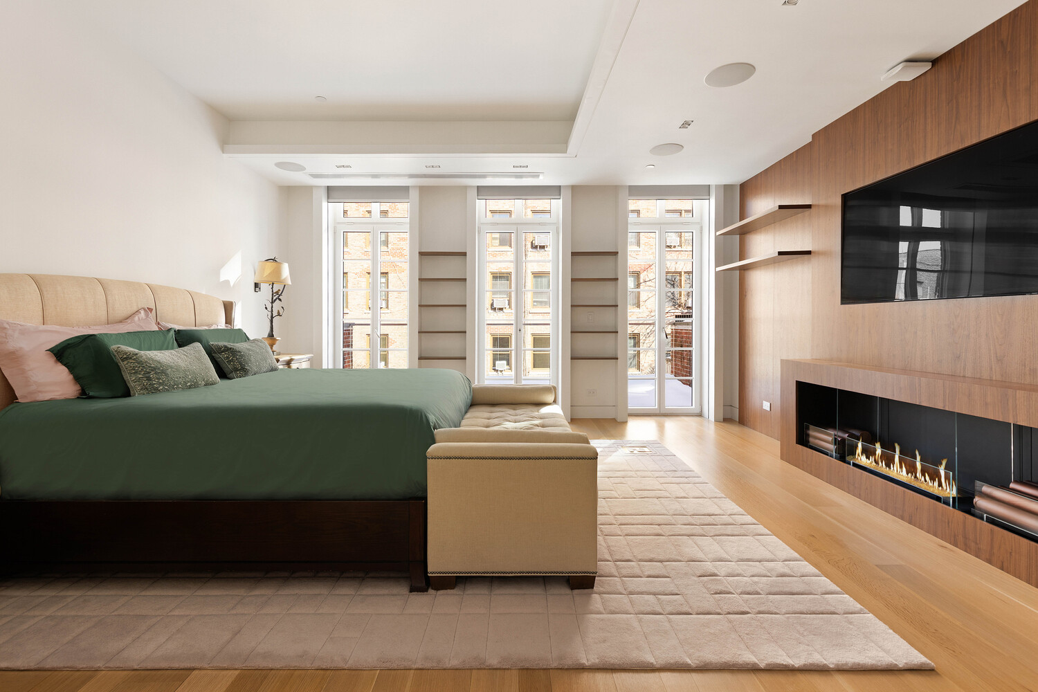 163 W 76TH Street