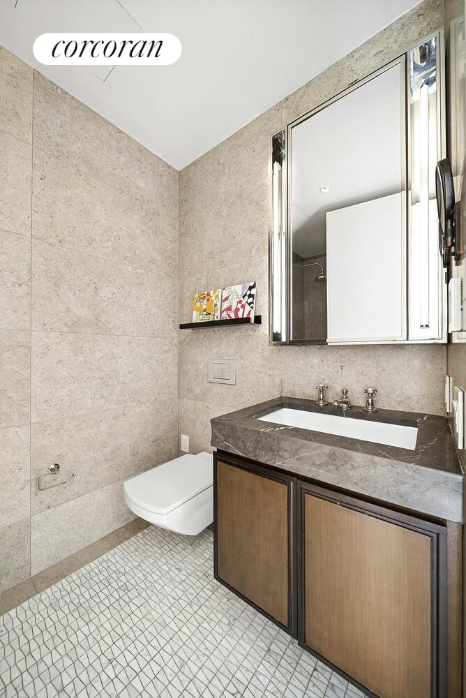 5 BEEKMAN Street 24C