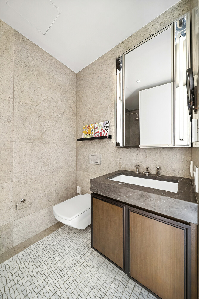 5 BEEKMAN Street 24C