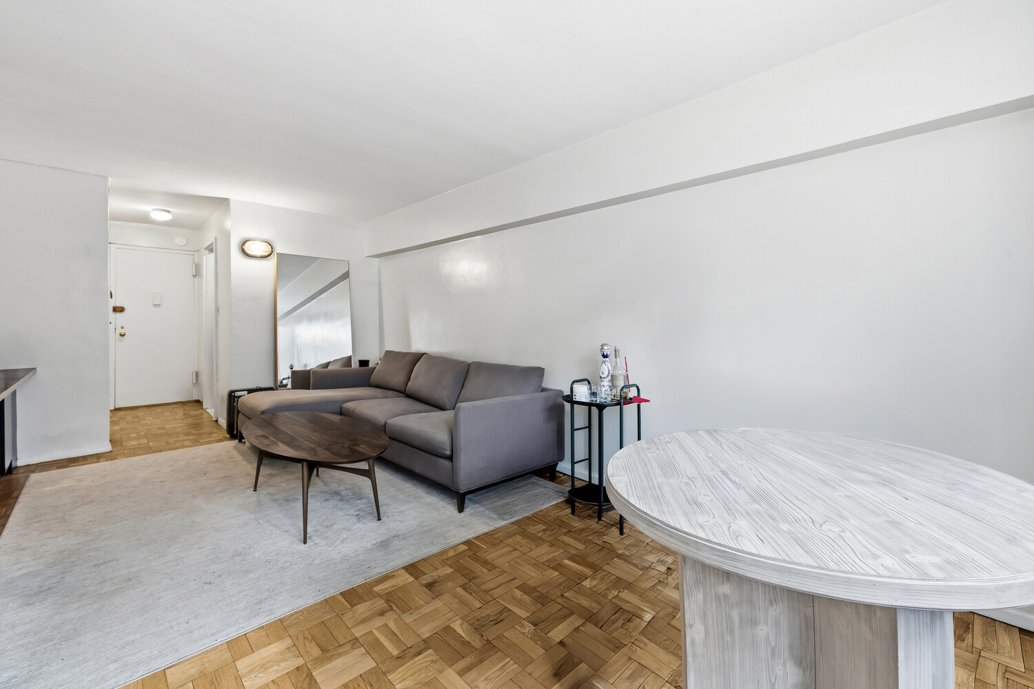 25 W 13TH Street 1HN