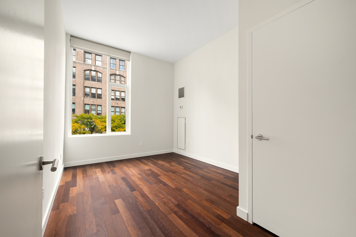 475 GREENWICH Street 2B