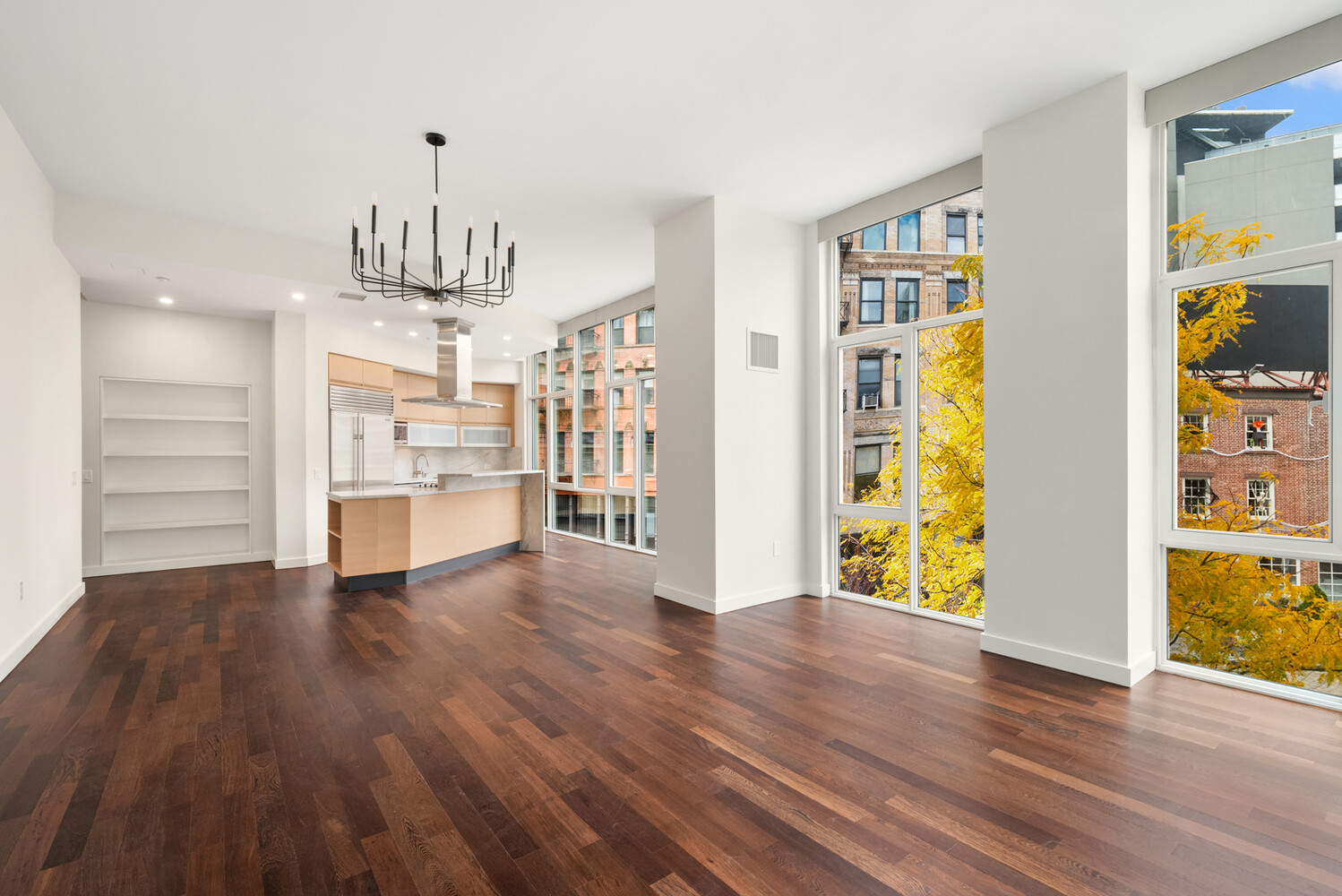 475 GREENWICH Street 2B