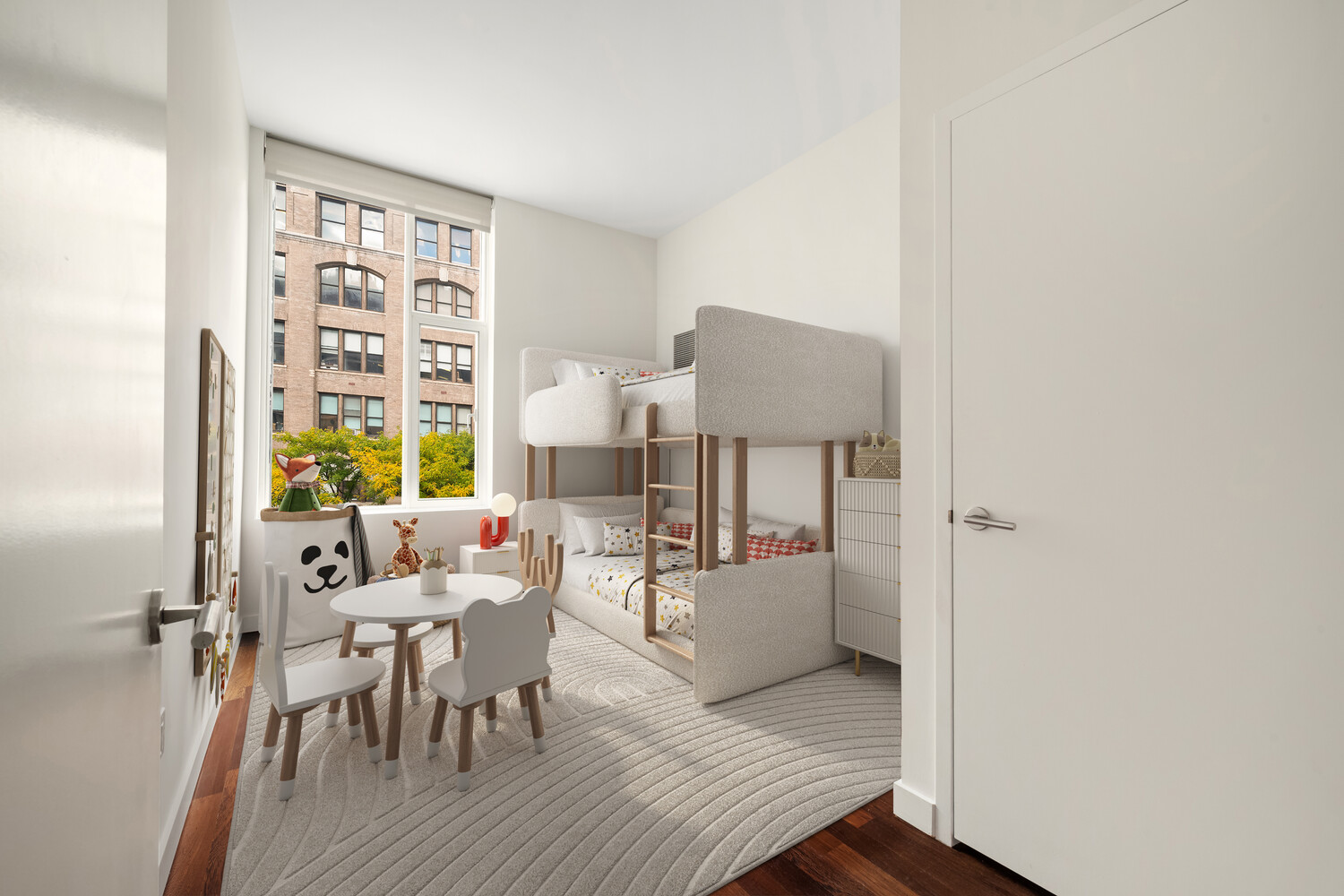 475 GREENWICH Street 2B