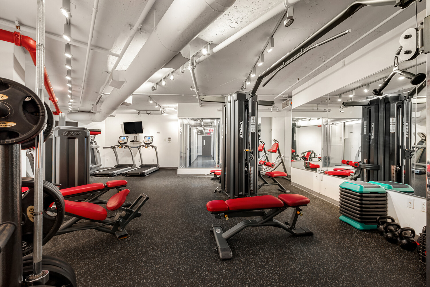 475 GREENWICH Street 2B