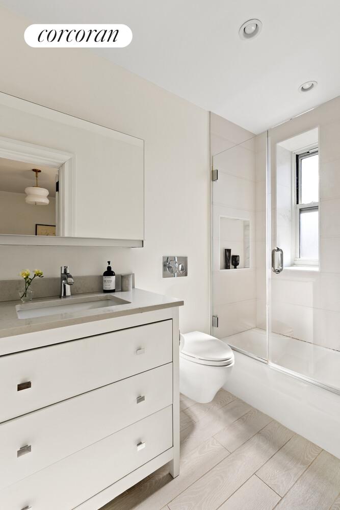 76 REMSEN Street 5D