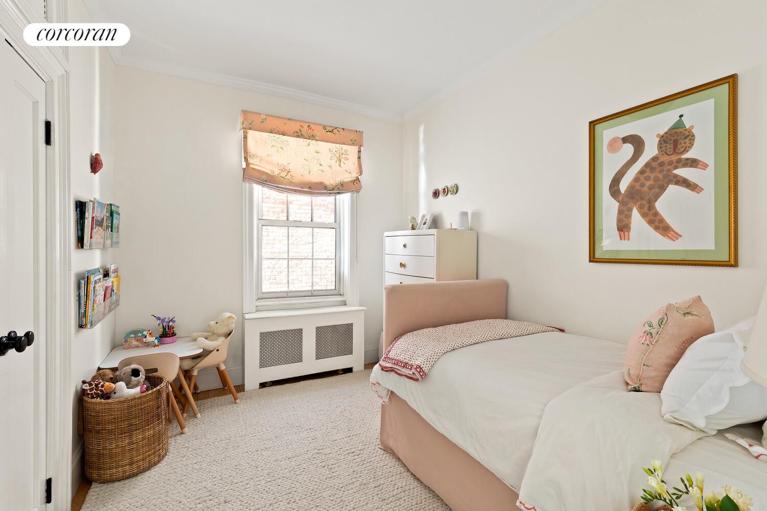 76 REMSEN Street 5D