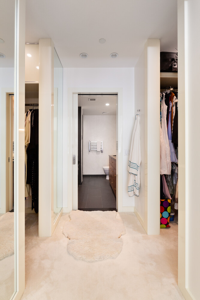 15 BROAD Street 1512