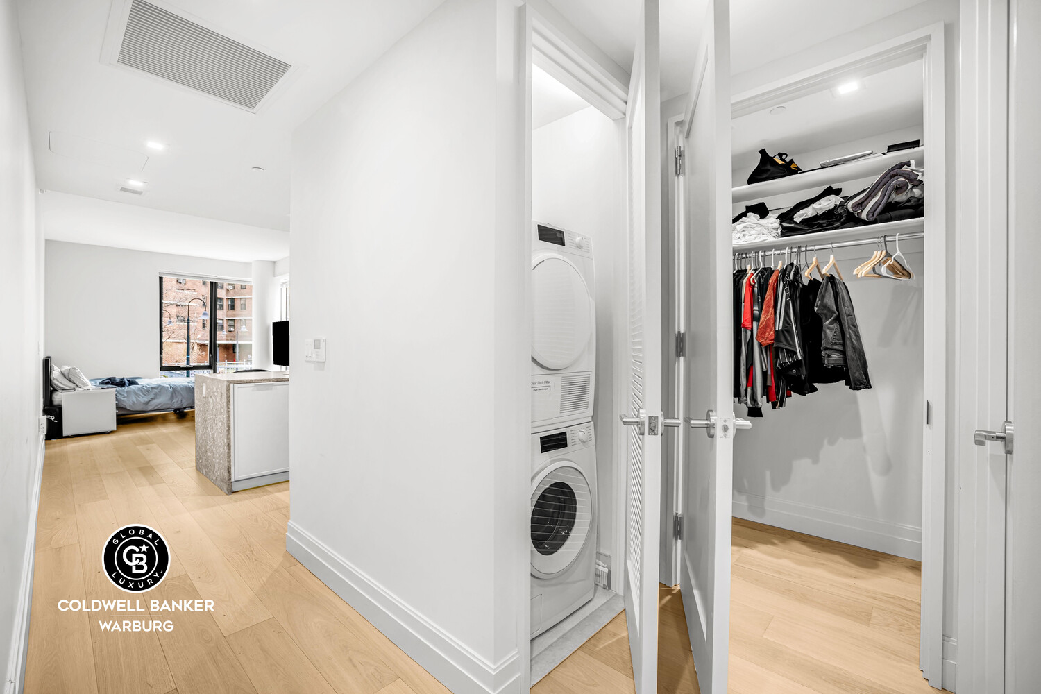 222 E BROADWAY 2B