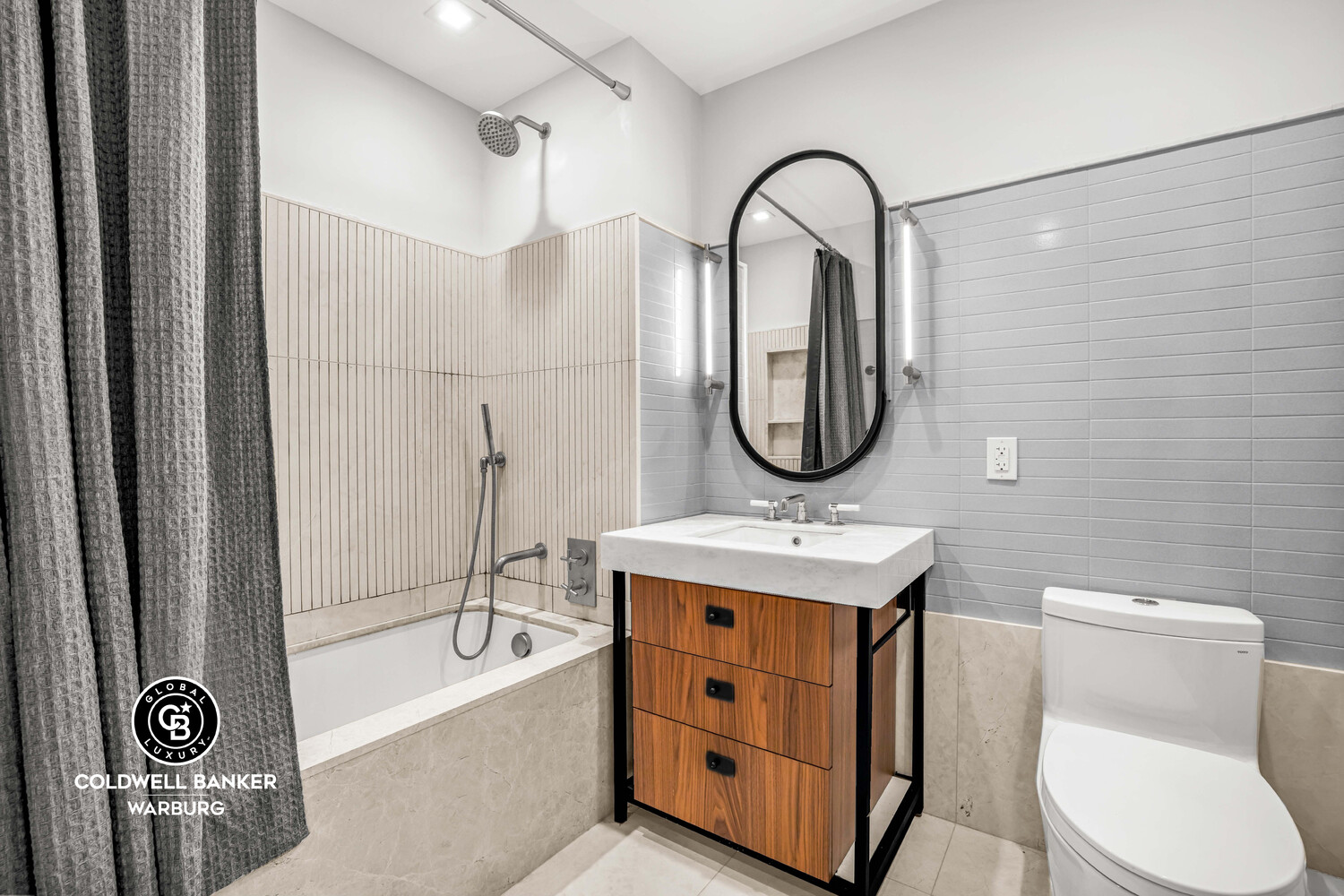 222 E BROADWAY 2B