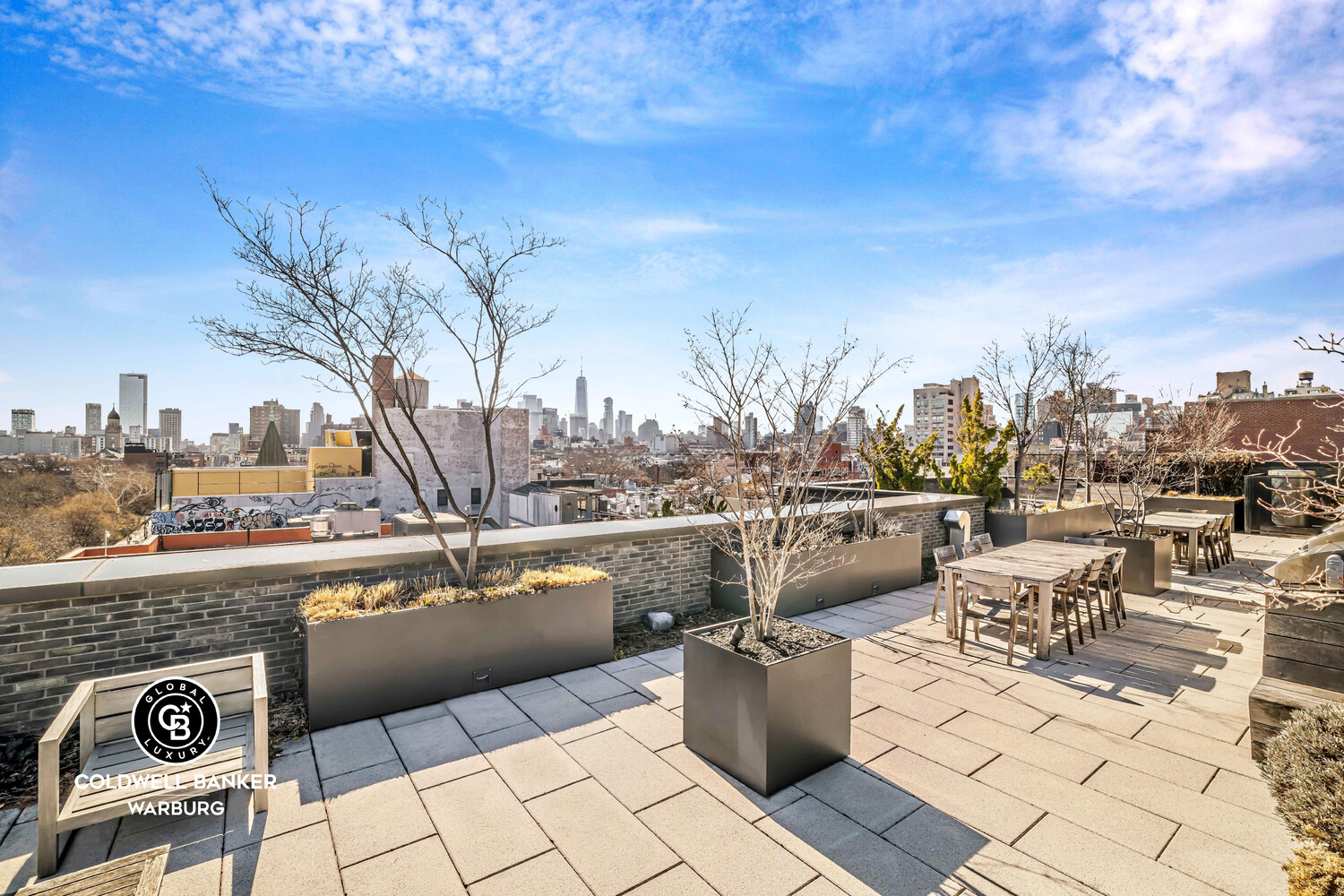 438 E 12TH Street 2Q