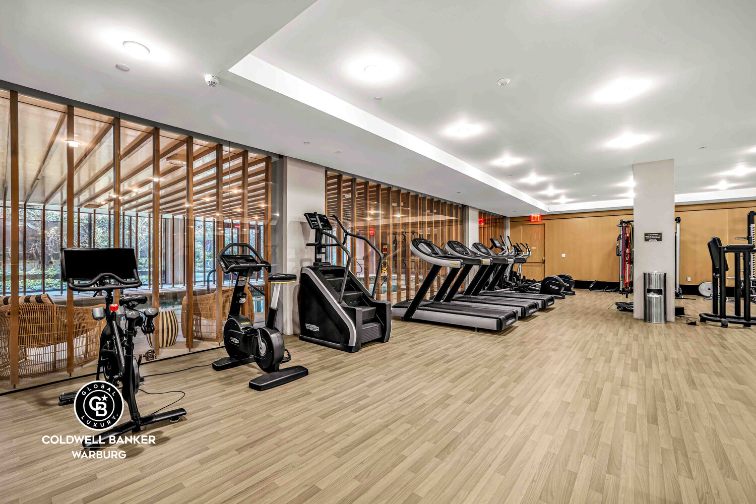 438 E 12TH Street 2Q