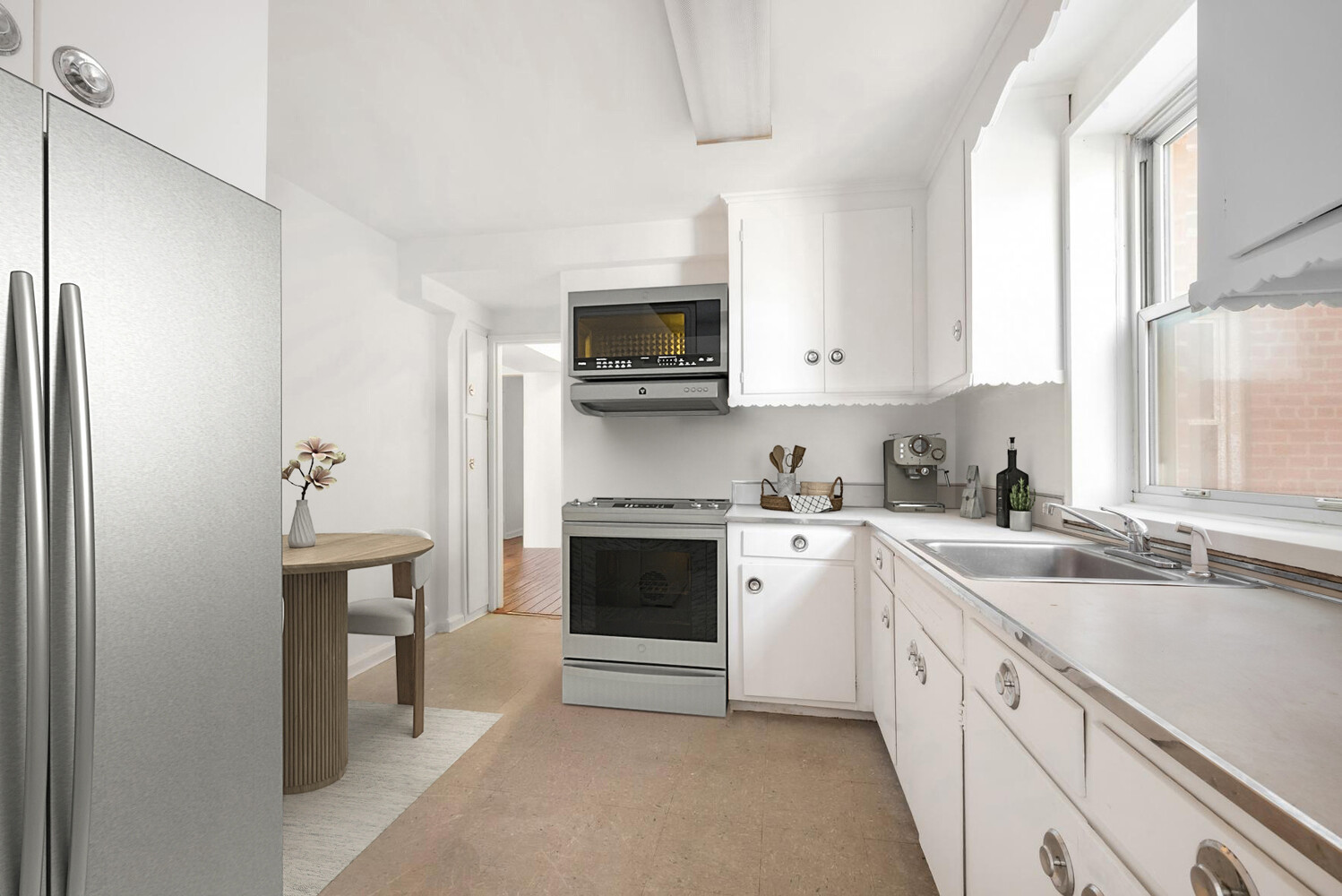 1717 E 18TH Street 2T