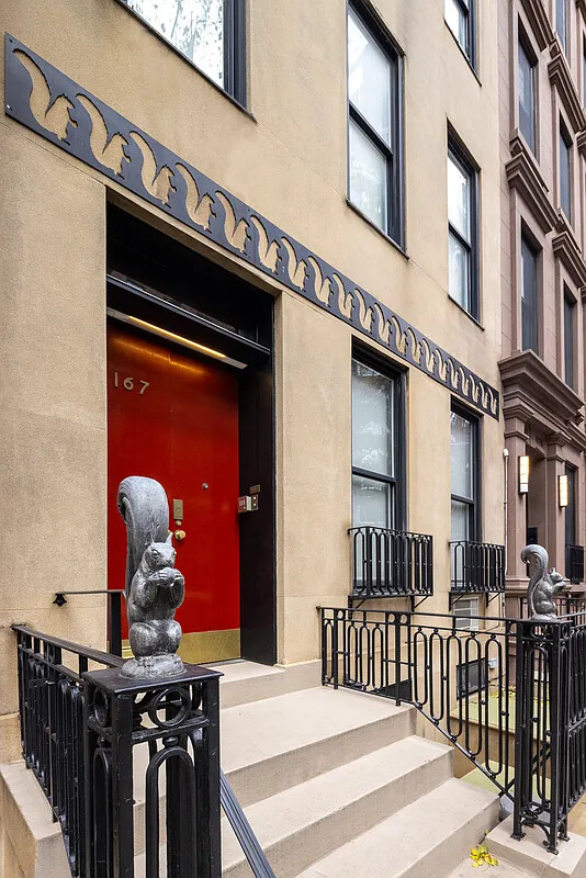 167 E 74TH Street