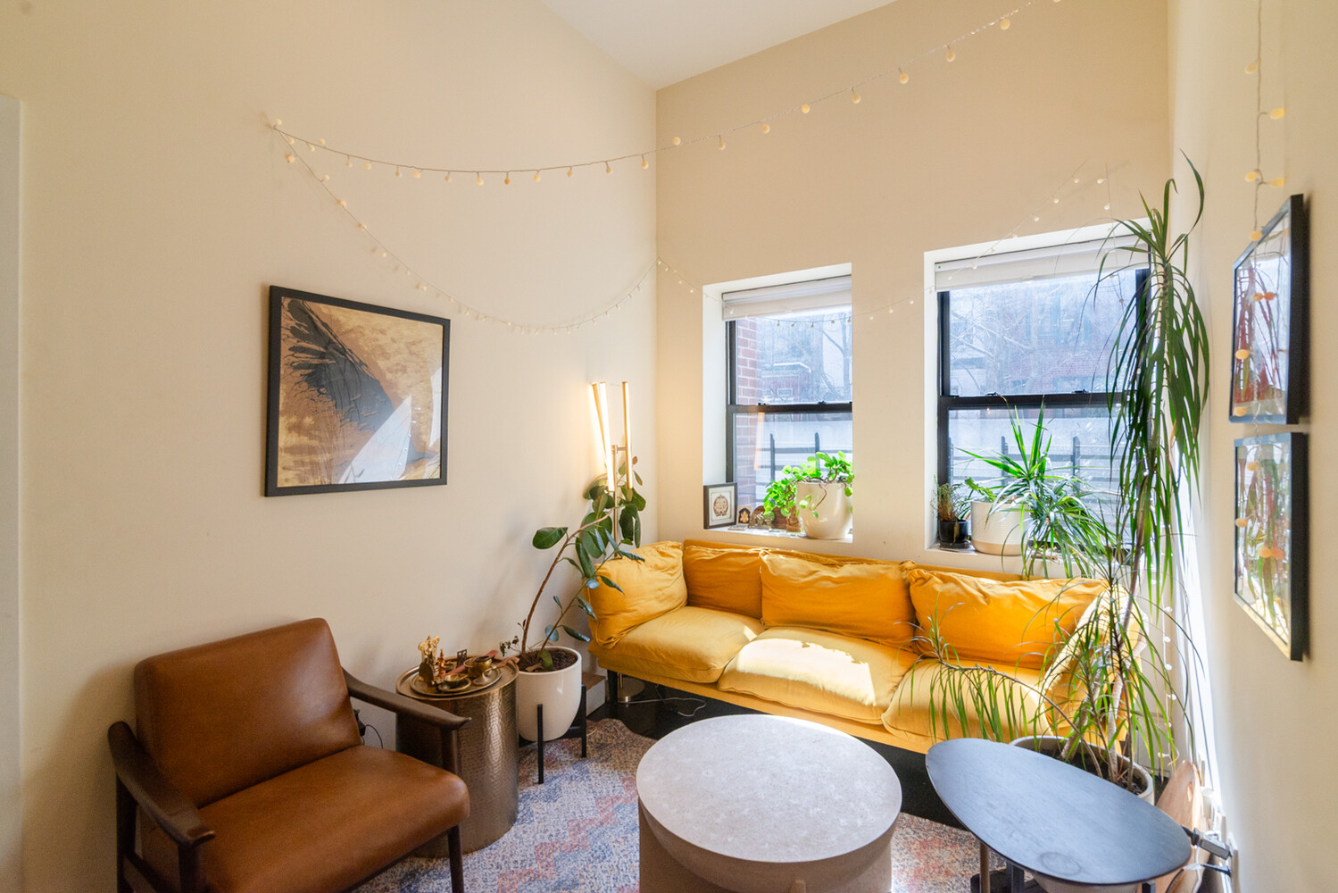 38 W 83RD Street 1