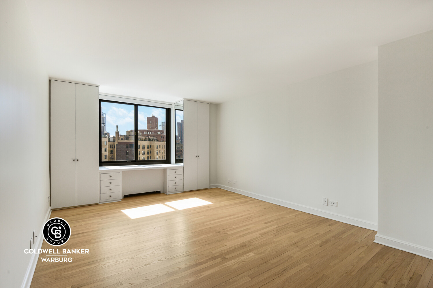 40 E 94TH Street 17G