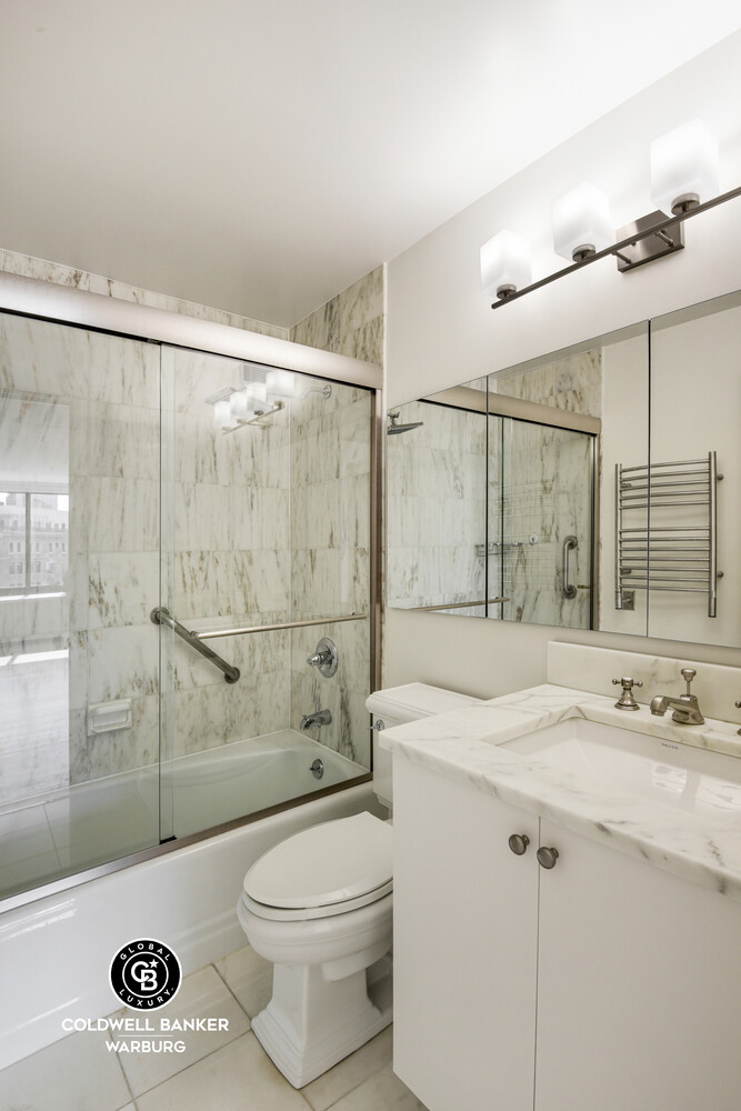 40 E 94TH Street 17G