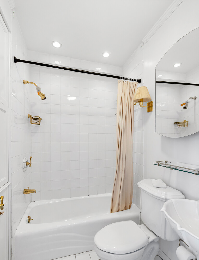 120 E 79TH Street 12E