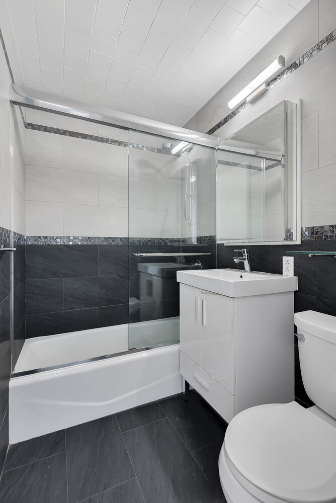 185 W END Avenue 25L
