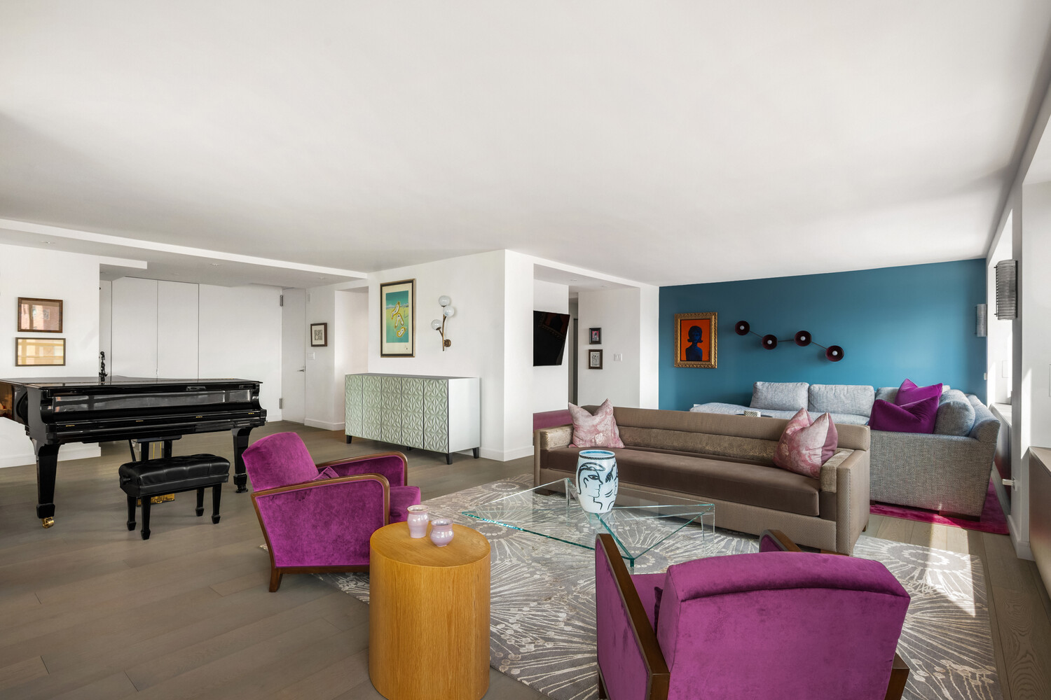 190 E 72ND Street 25BD