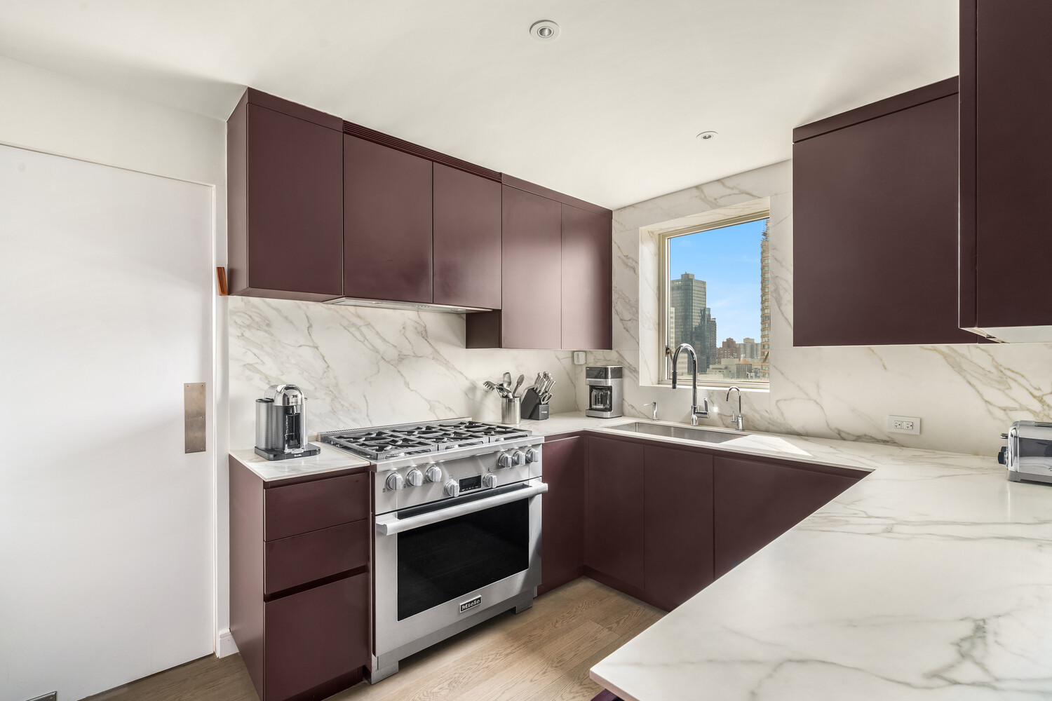 190 E 72ND Street 25BD