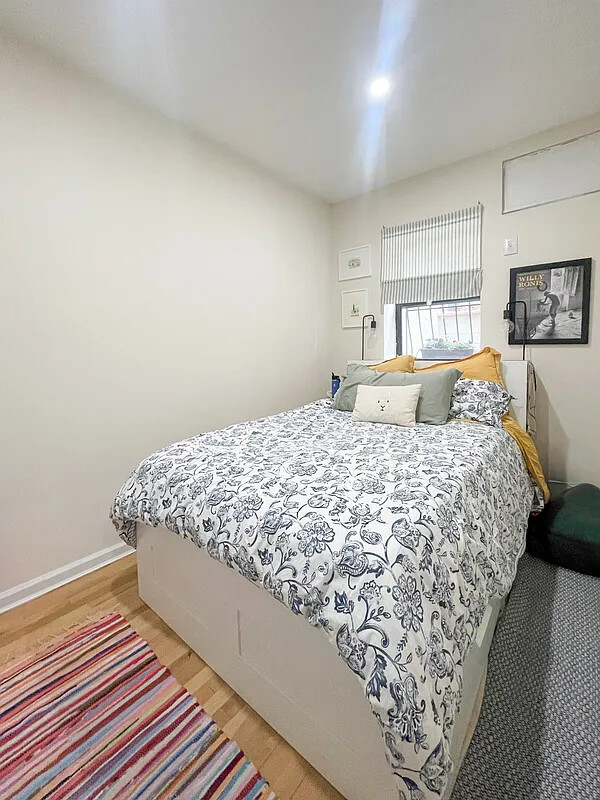 257 W 91ST Street GR