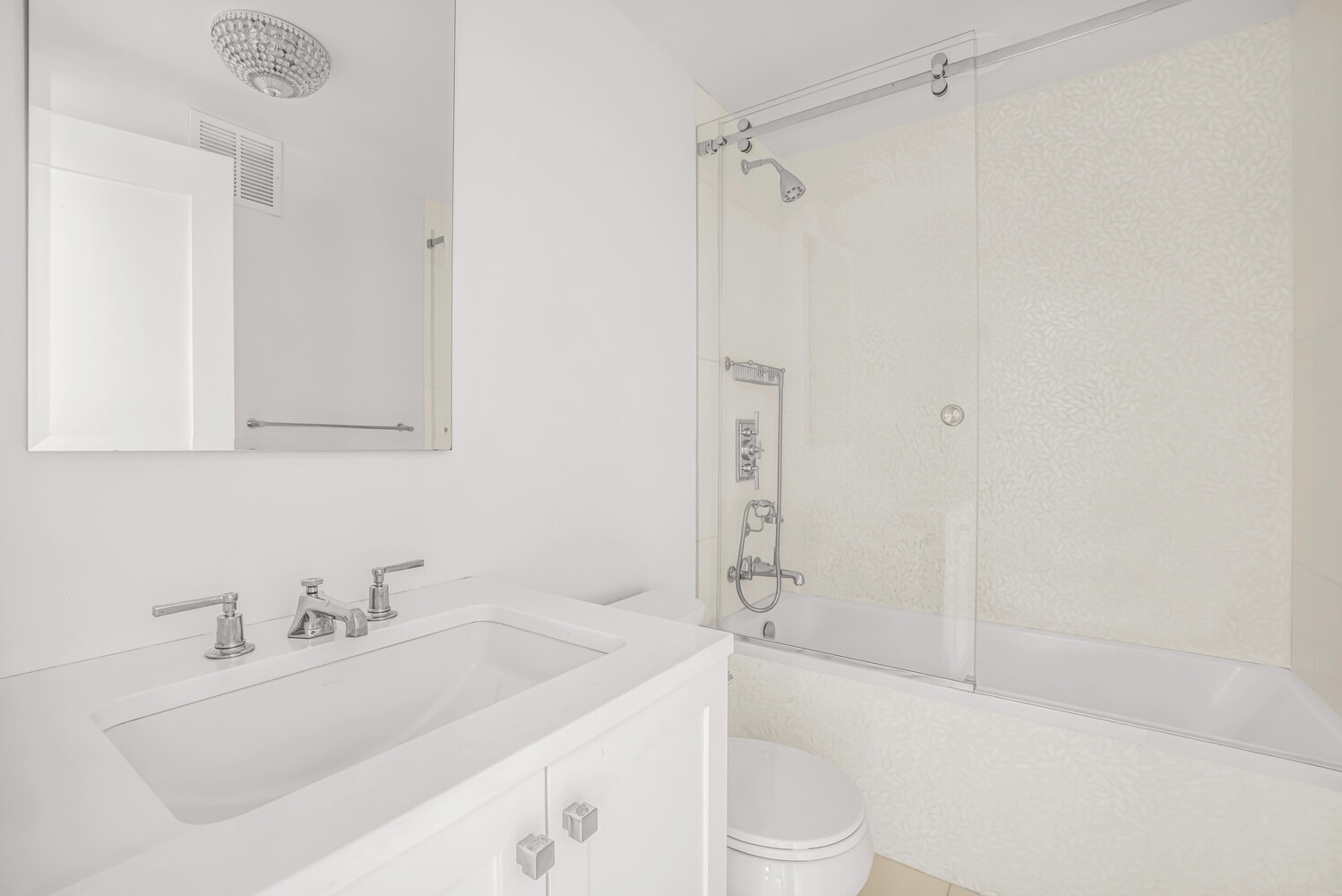 1065 PARK Avenue 18BCD