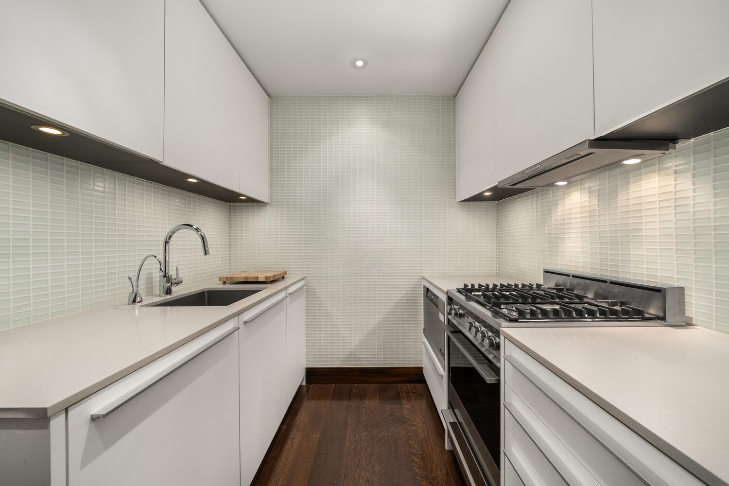 146 W 57TH Street 54AB