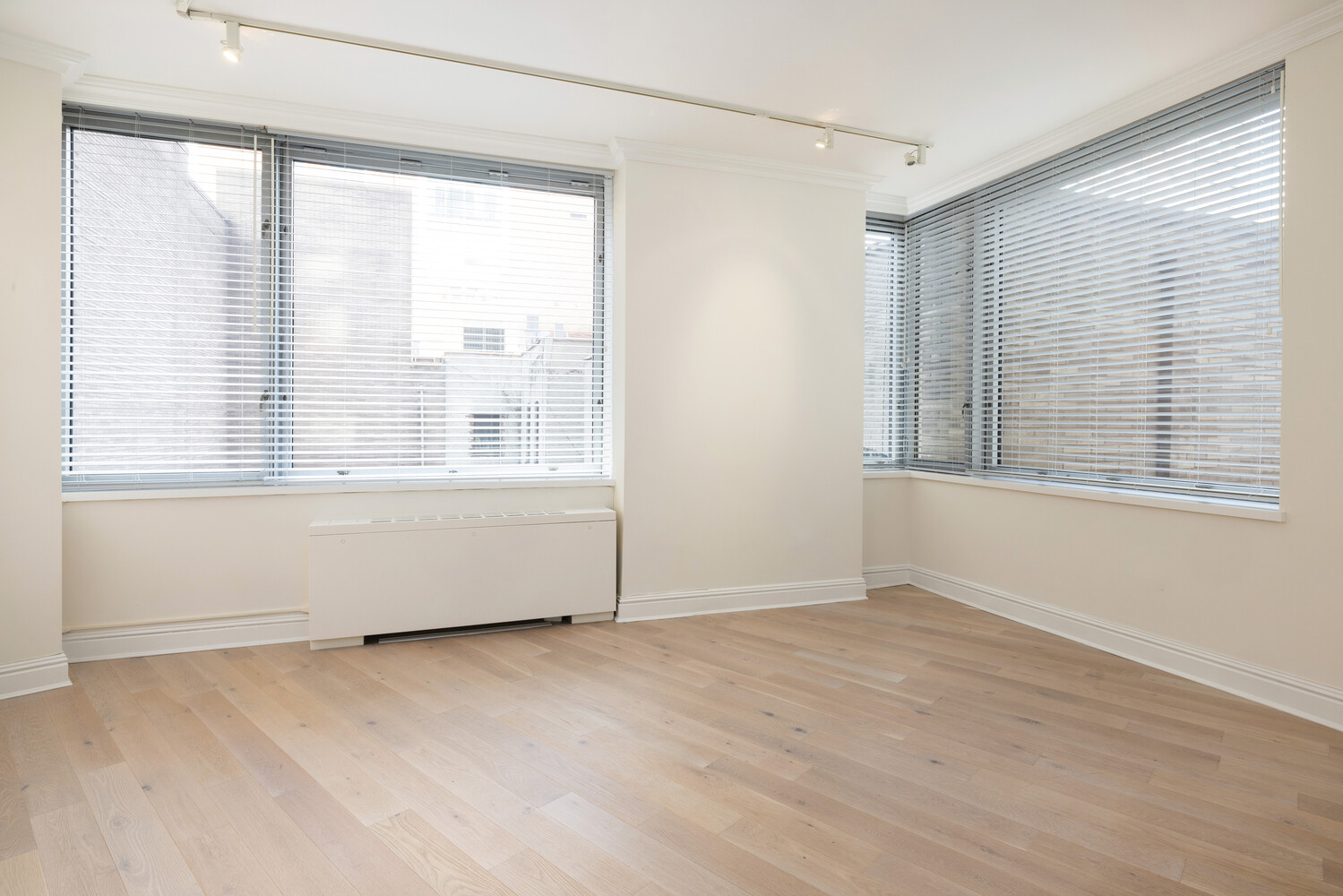 150 COLUMBUS Avenue 4A