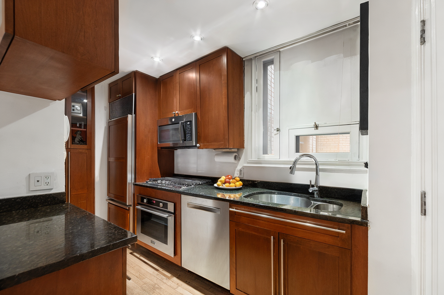 40 W 67TH Street 3D