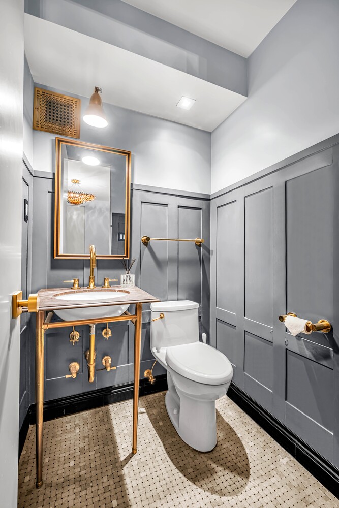 50 SUTTON Place S 15D