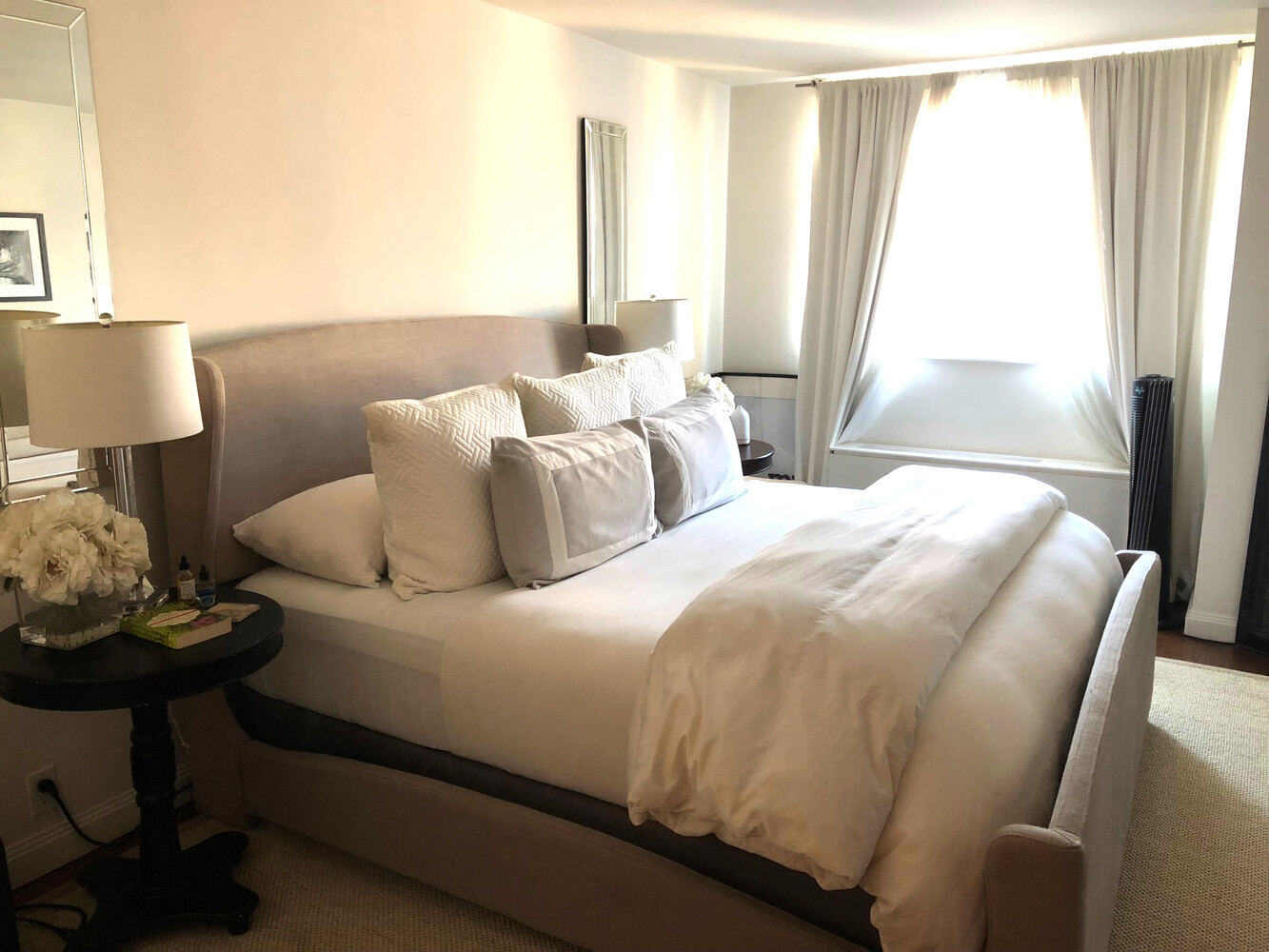 200 E 94TH Street 612