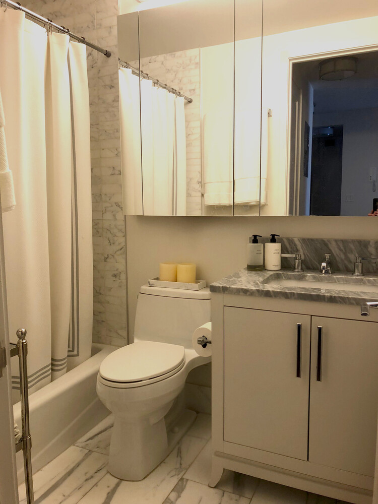 200 E 94TH Street 612