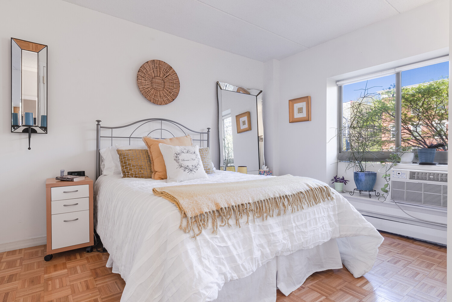 1787 MADISON Avenue 202