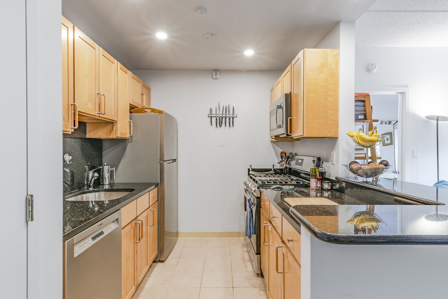 1787 MADISON Avenue 202