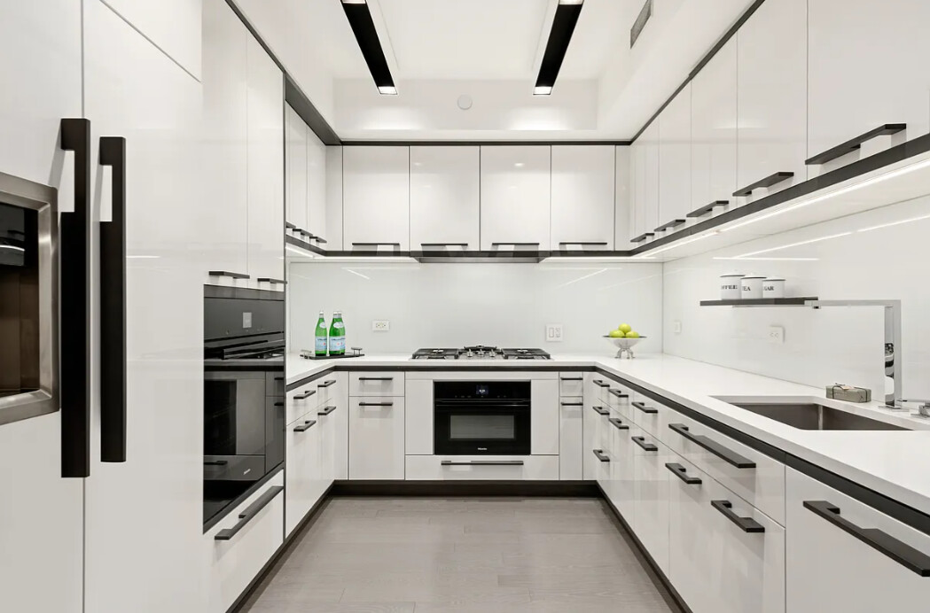70 CHARLTON Street 5E