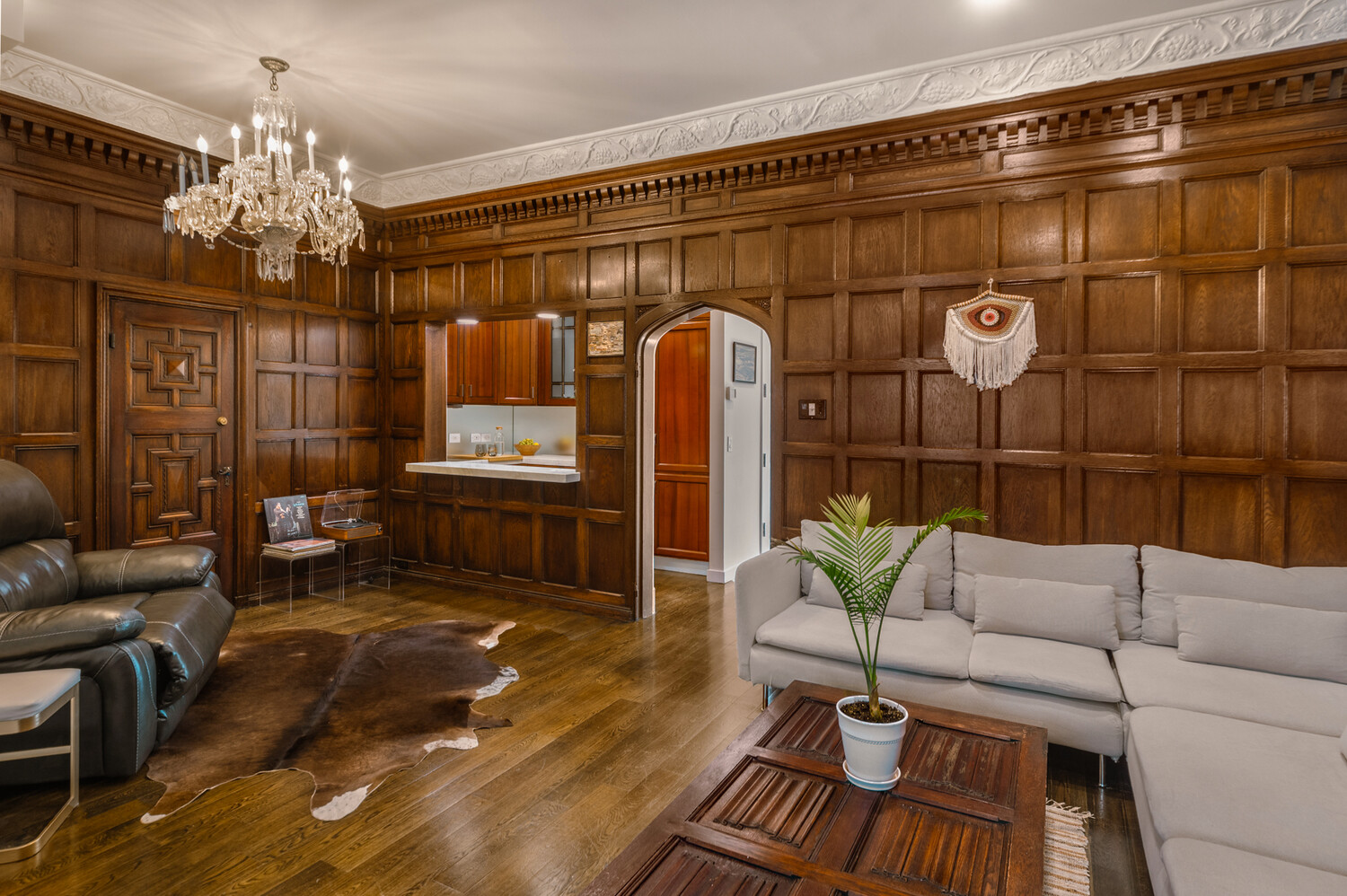 11 E 36TH Street 1006