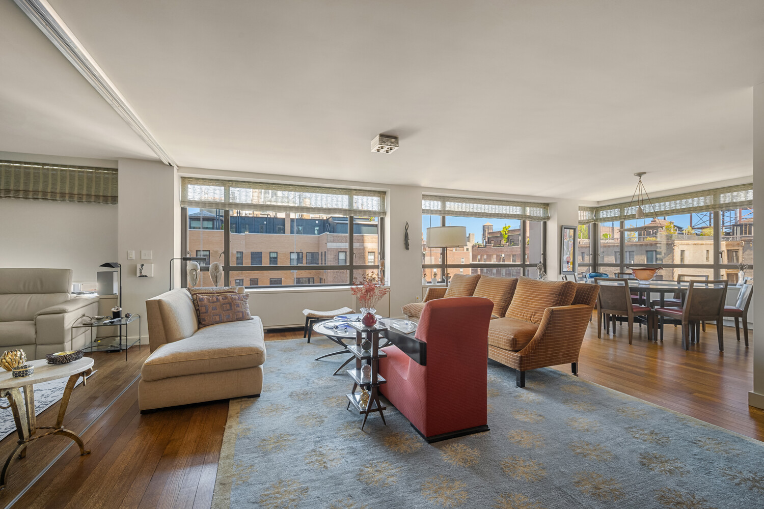 190 E 72ND Street 17AB