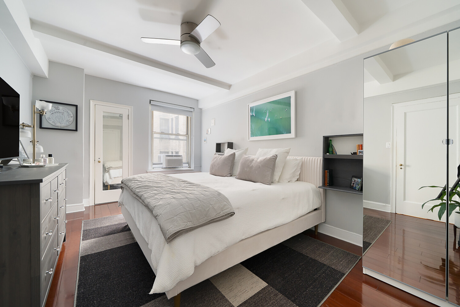 60 GRAMERCY Park N 6J
