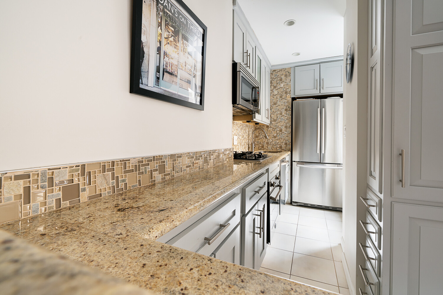 60 GRAMERCY Park N 6J